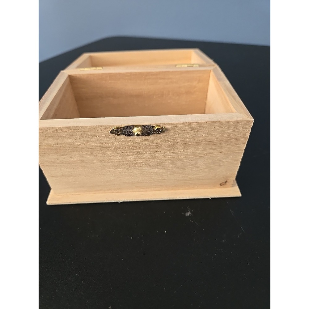 Wood Wooden Trinket Jewelry Box  5" Long‎ - Picture 6 of 10